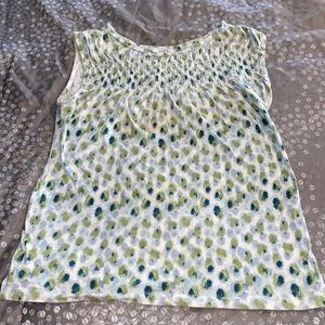 Loft woman’s sleeveless shirt! Size small